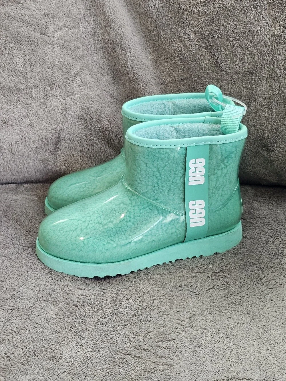 UGG item good